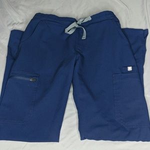 Yola Figs Skinny Scrub Pants Navy color